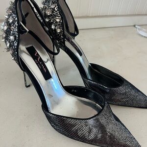 Nina Black&Silver Rhinestone & Metal Studs Embellished Heels Prom Wedding 8.5